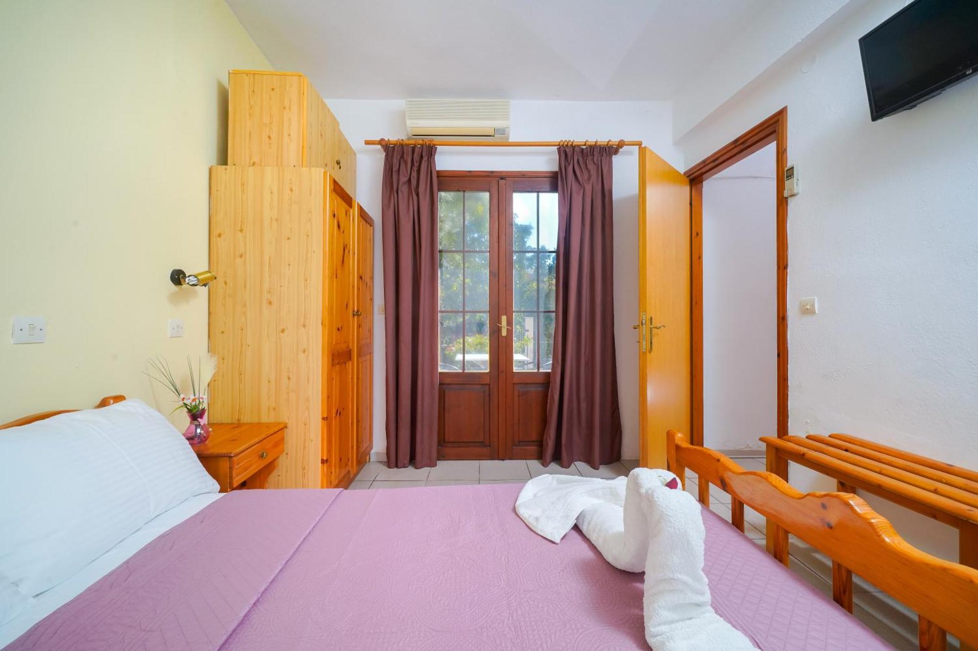Penelopi Apartments Limenas  Eksteriør billede
